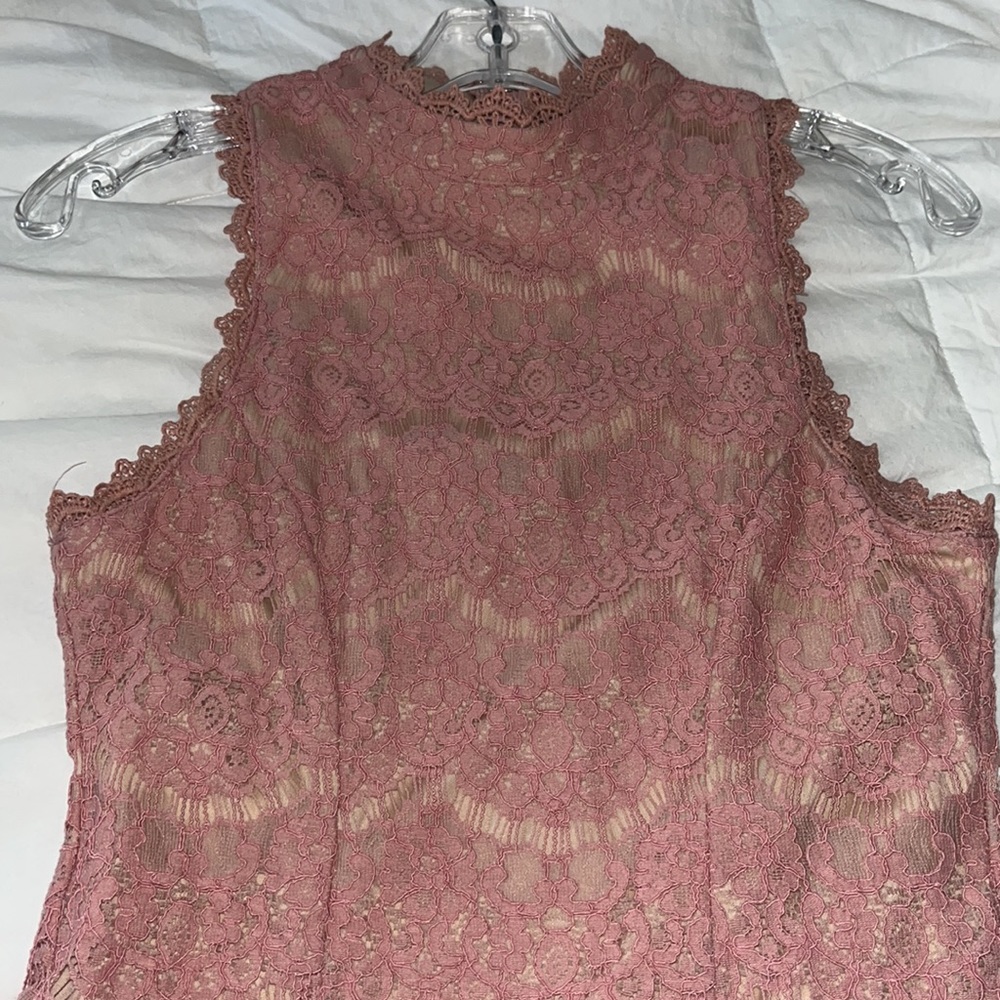 Pink & Nude Crochet Mock Neck Sleeveless Dress - Picture 2 of 8